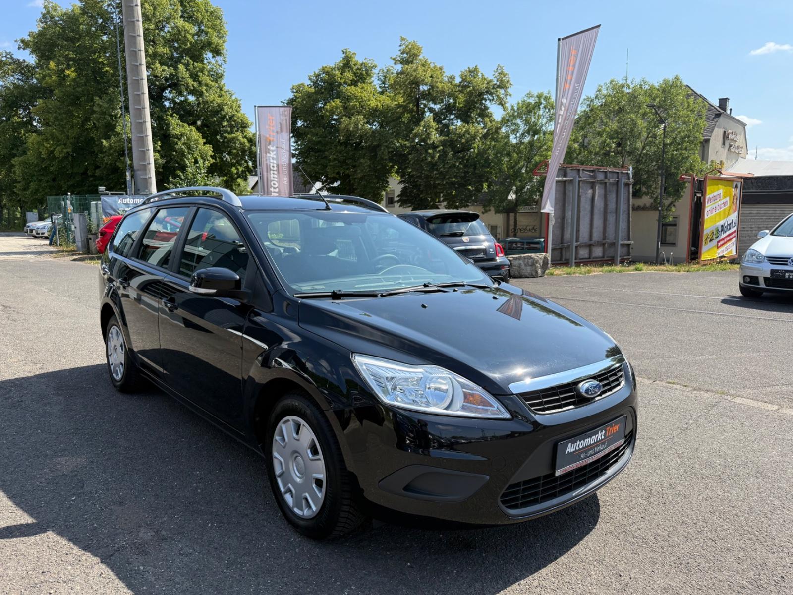 Ford Focus 2010 — photo 7