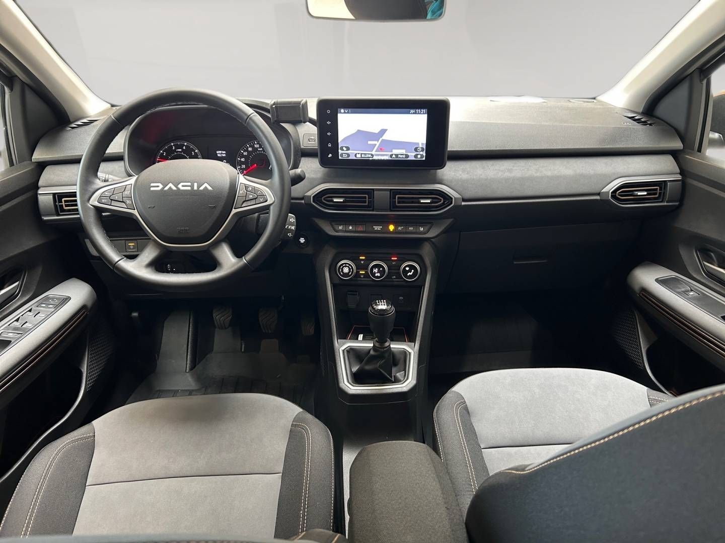 Fahrzeugabbildung Dacia Sandero Stepway Extreme+ TCe 110 inkl. Servicepa
