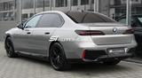 BMW 750e xDrive M-Sport °SHADOW°EXEC.DRIVE°INTEGRAL - graue BMW 750