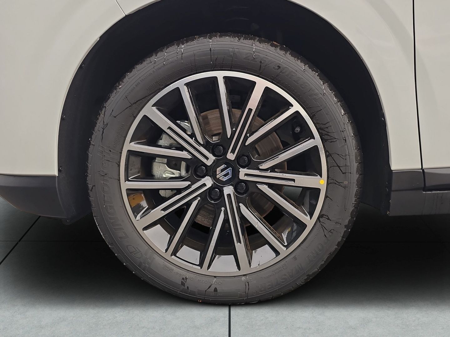 Leapmotor B10 - Bild 4