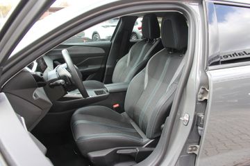 Peugeot 408 - 12
