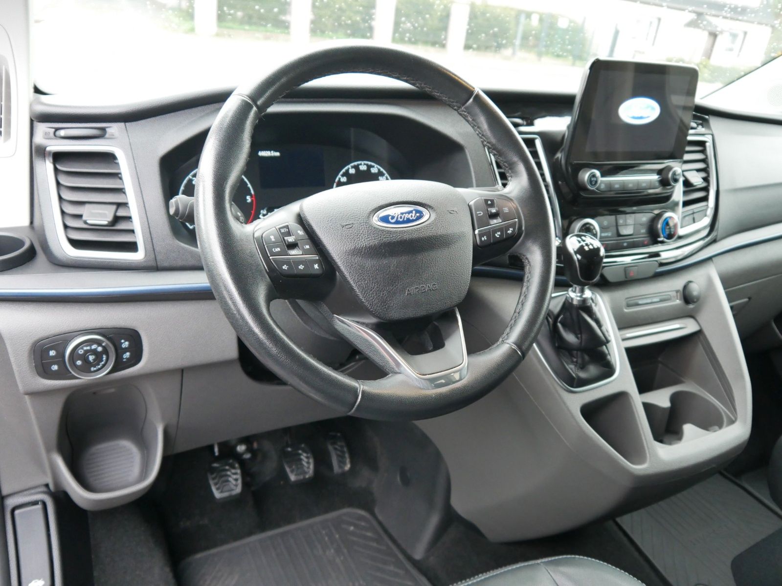 Ford Tourneo Custom Active Xenon BLIS ACC AHZV foto 8