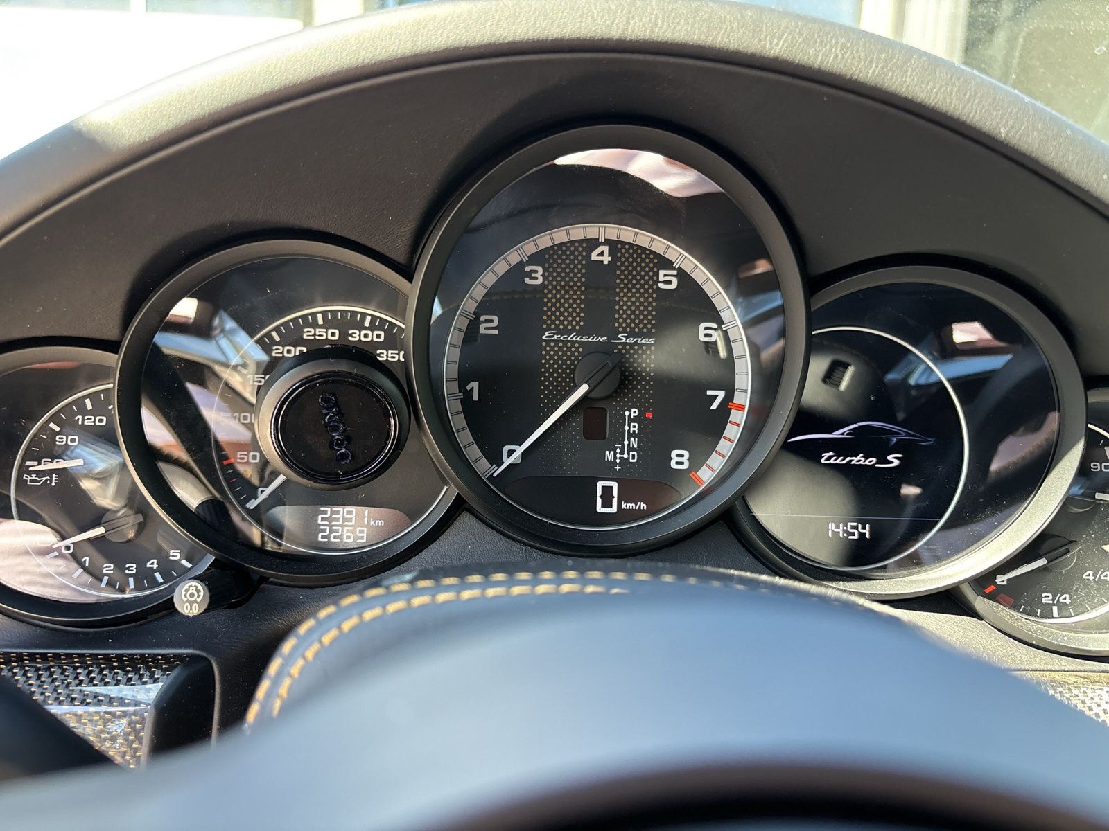 Fahrzeugabbildung Porsche 911 Turbo S Exclusive Series 309/500 - Vollausst
