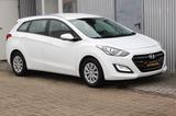 Hyundai i30 cw blue Style Automatik+Navi+Kamera - gebrauchte Hyundai i30 aus dem Jahr 2017