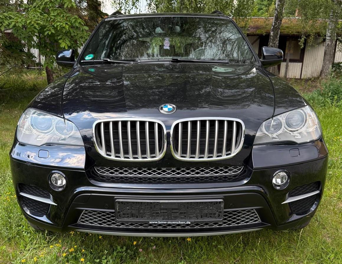 BMW X5 XDRIVE40D INDIVIDUAL - 306 ch -BVA - ATTELAGE FIXE - HAYON ÉLECTRIQUE