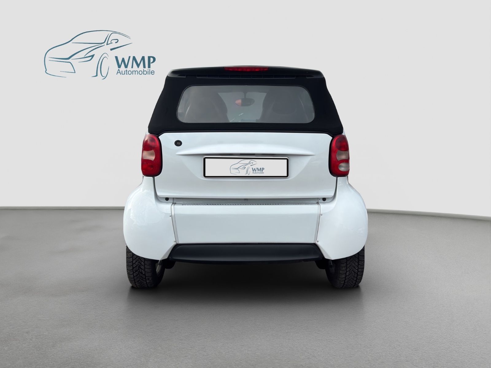 Fahrzeugabbildung Smart ForTwo cabrio Basis/Klimaanlage/Radio/TÜV