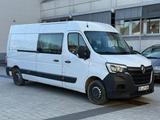 Renault Master  3,5t Doka~AUTOMATIK~1.HAND~179Ps~7-SITZE - Renault Master Gebrauchtwagen in Frankfurt