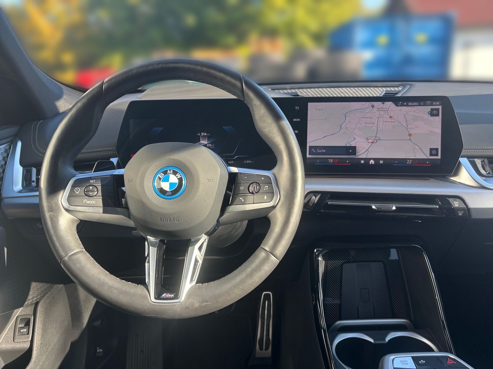 BMW iX xDrive30 M Sport ad.LED HUD PA DA Pano AHK foto 2