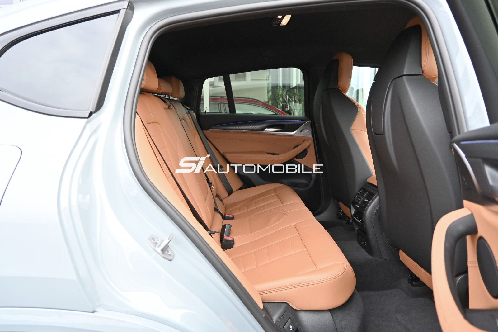 Fahrzeugabbildung BMW X4 xDr30d M SPORT °UVP 96.290€°AHK°M-SITZ°STHZG°