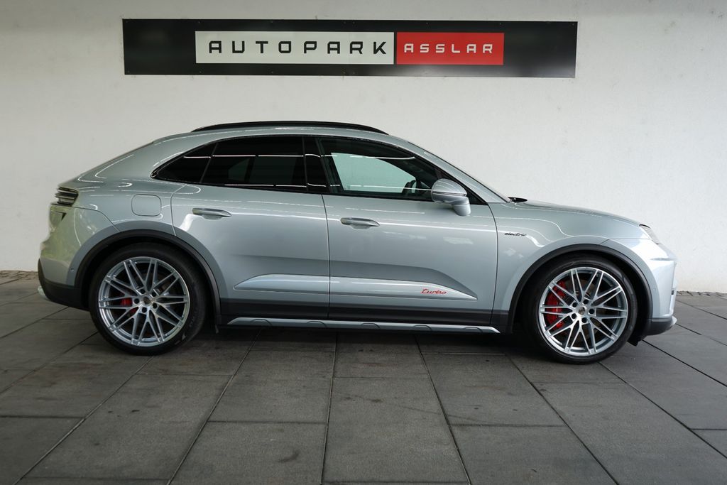 Image of Porsche Macan