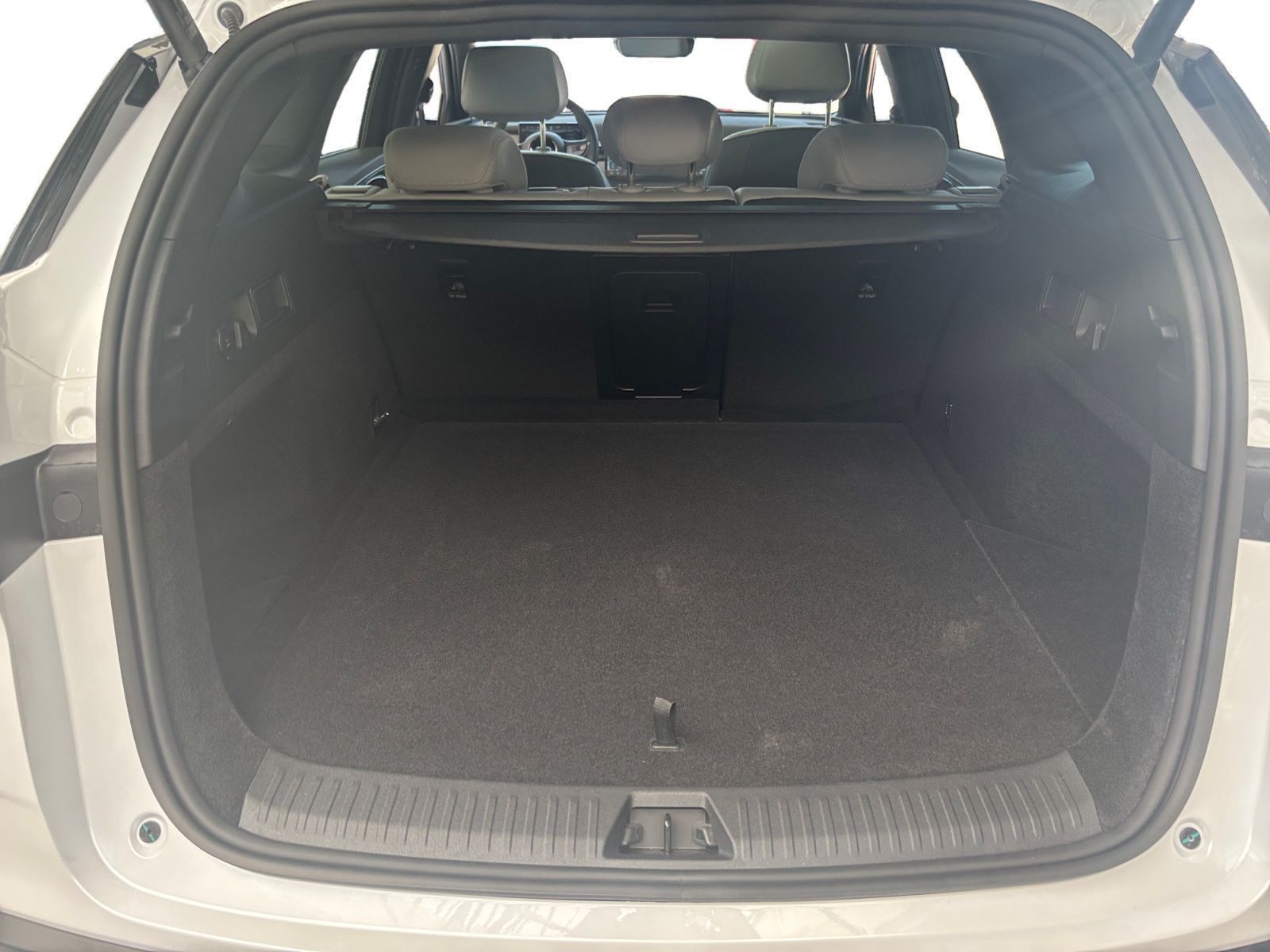 BYD SEAL 6
