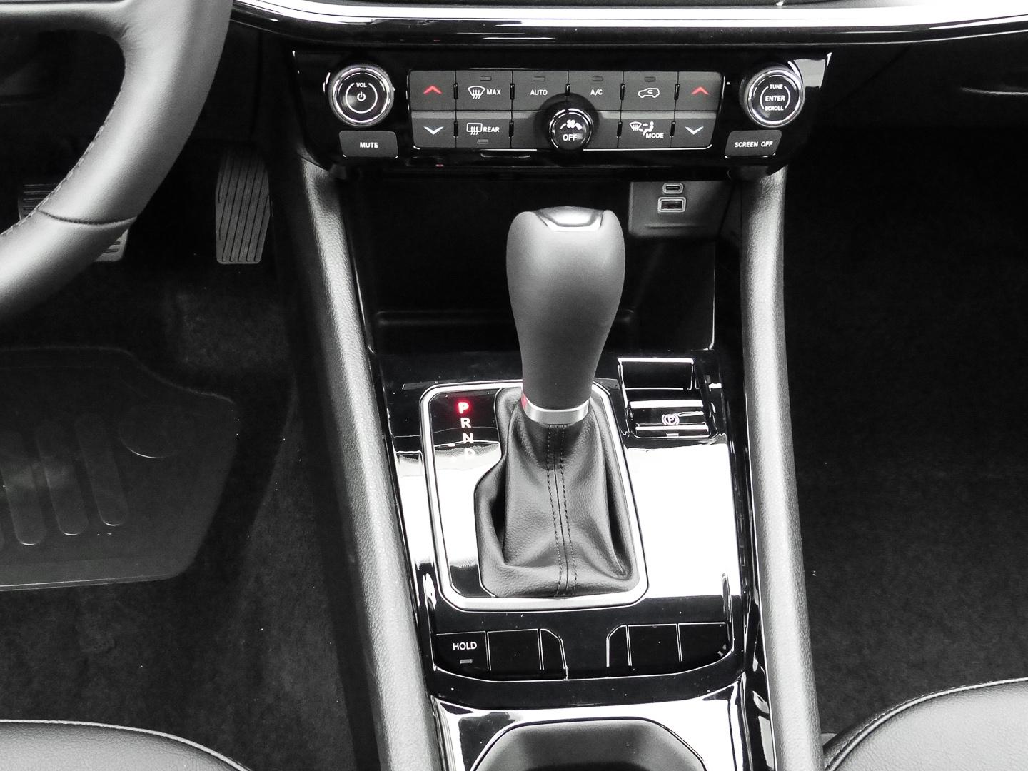 Jeep Compass e-Hybrid MY25 North Star Premium & Siche