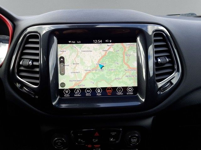 Fahrzeugabbildung Jeep Compass Trailhawk 1.3 PHEV 4WD Navi Pano Leder