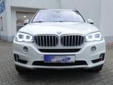 BMW X5 xDrive 40 d Leder Auto PANO AHK NAVI LED - BMW X5 mit Diesel-Antrieb