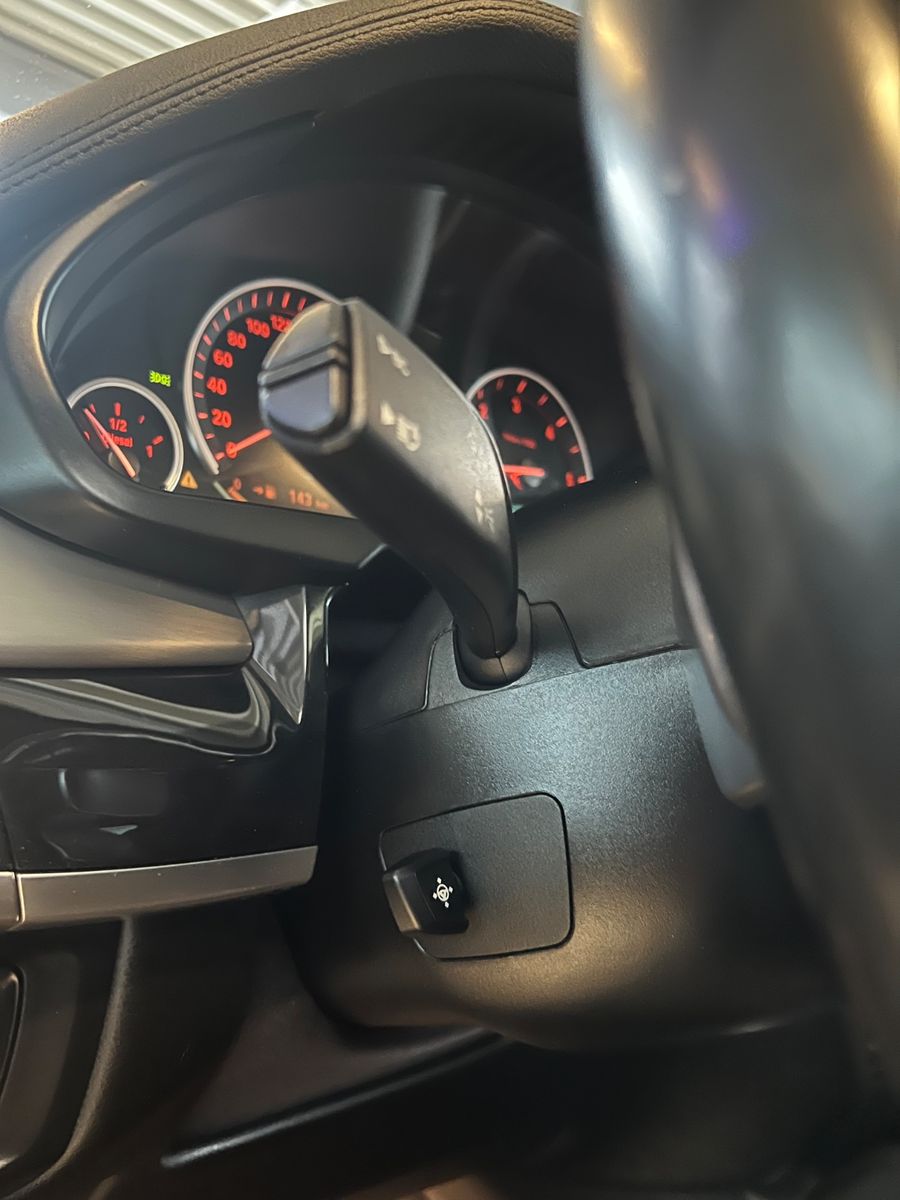 Fahrzeugabbildung BMW X6 xDrive 40 d M Sport Paket *Soft*Schiebedach*