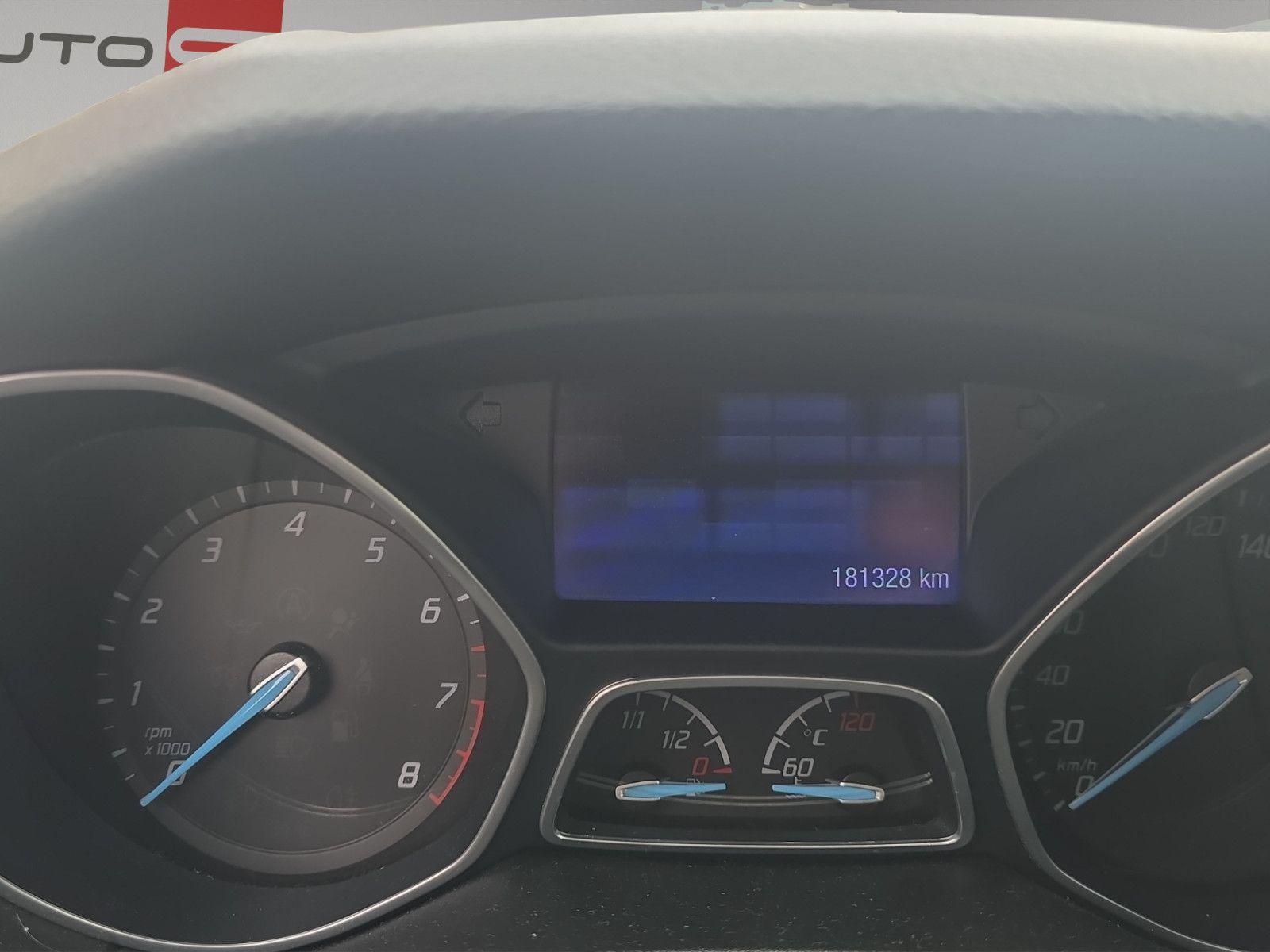 Fahrzeugabbildung Ford Focus Turnier Champions Edition