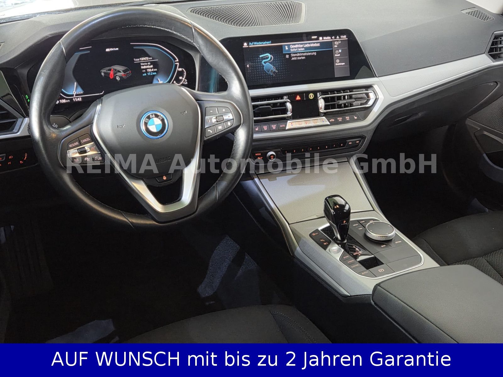 Fahrzeugabbildung BMW 330e Touring  Advantage, Laser, HUD, ACC