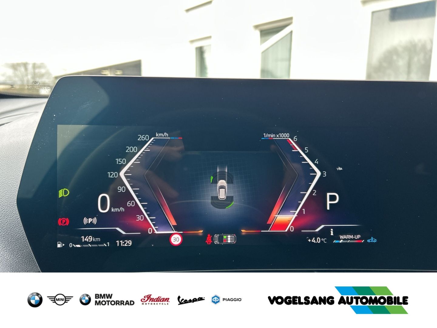 Fahrzeugabbildung BMW 120 dA,M Sport,AHK,H&KSound,19''LMfelge,MPaketPr