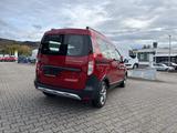 Dacia Dokker Stepway TCe 130 Klima Navi Einparkhilfe - rote Dacia Dokker