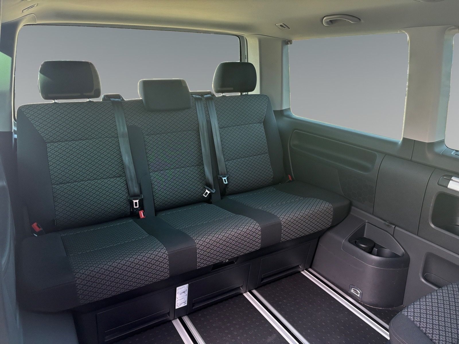 Volkswagen T6.1 Multivan 150 PS Navi Sitzh LED ACC 3xKlima foto 14