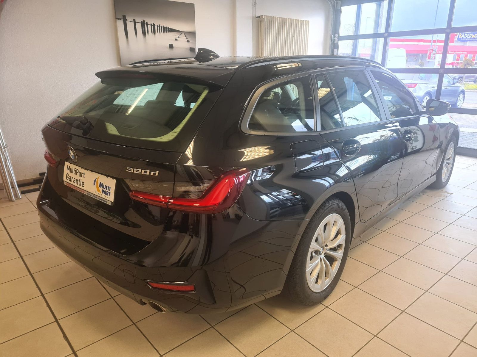 Fahrzeugabbildung BMW 320 Touring 320 d xDrive / LED / NAVI / DIGITAL