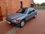 Mercedes-Benz 190 D 2,5 - Mercedes-Benz 190 aus 1987: 190d