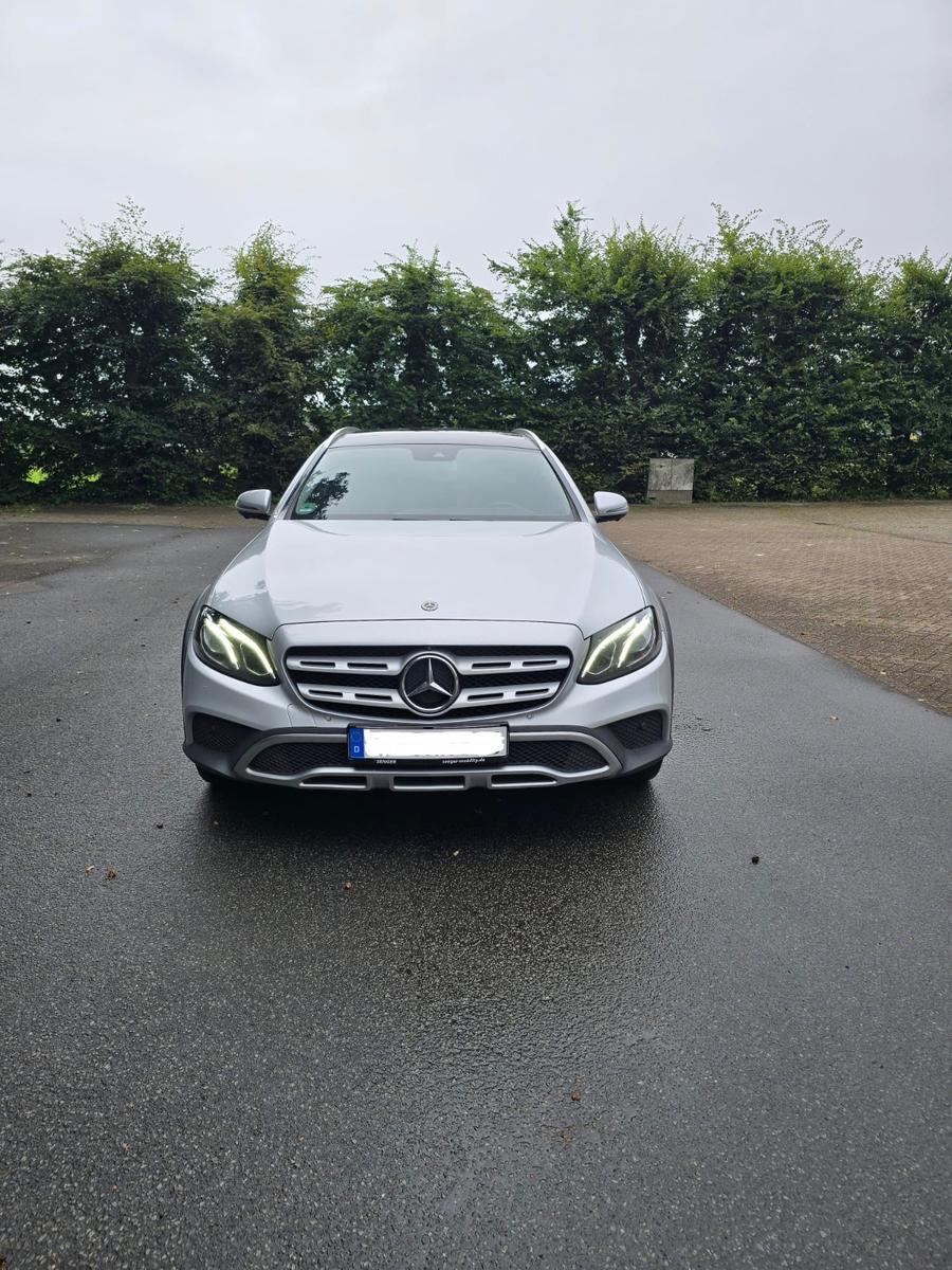 Mercedes-Benz E 220 d 4MATIC T All-Terrain