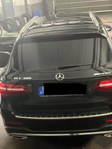 Mercedes-Benz GLC 300 4MATIC AMG Line Autom. AMG Line - Mercedes-Benz GLC 300 Gebrauchtwagen in Stuttgart