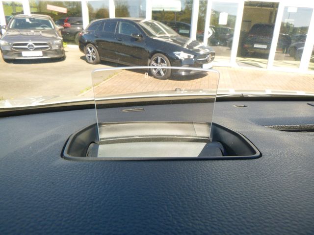 Fahrzeugabbildung Opel Zafira Life 2,0 D L >8Sitze/AUT/KAM/PDC/NAV/AHK