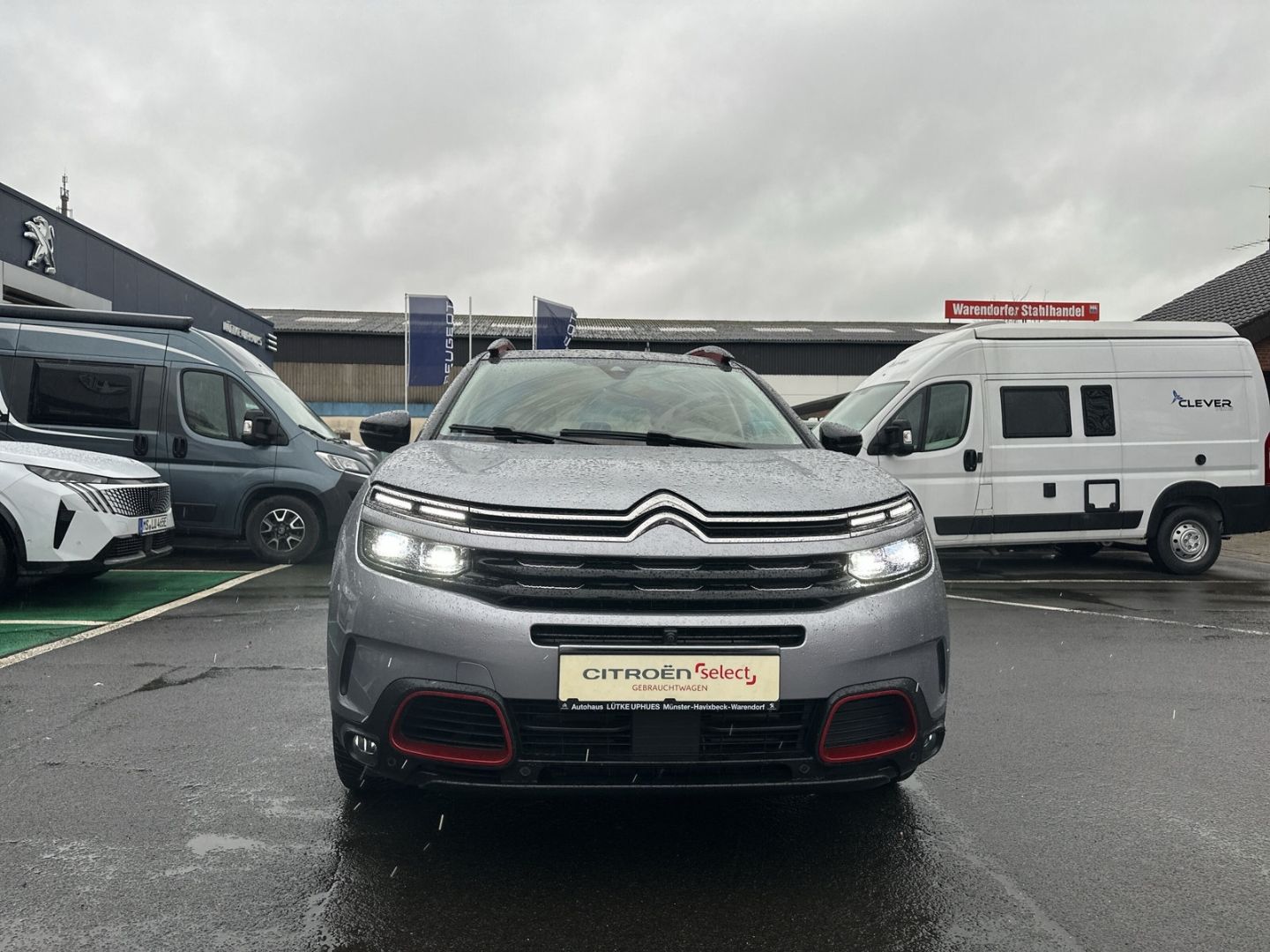 Fahrzeugabbildung Citroën C5 Aircross Plug-In Hybrid 225 S&S e-EAT8 Shine