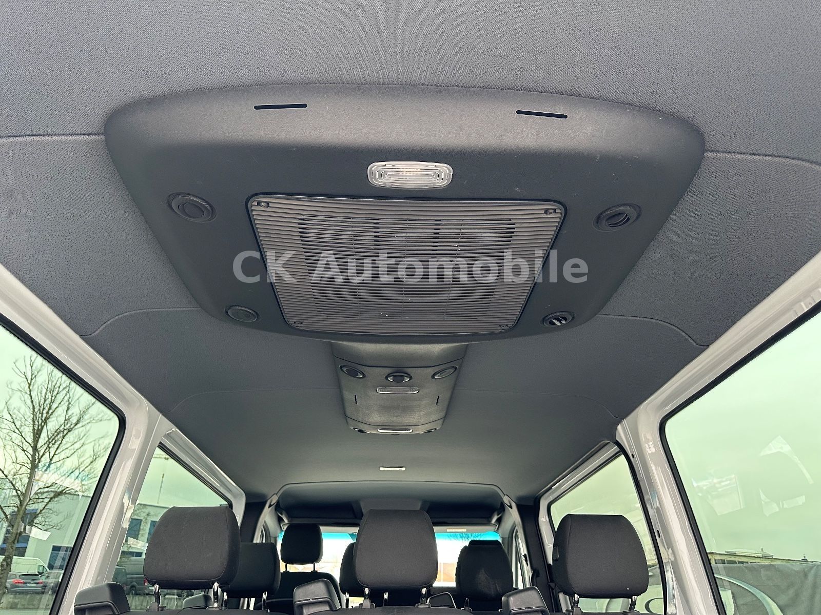 Fahrzeugabbildung Mercedes-Benz Sprinter III Tourer 316 CDI Autom/9 Sitze/Kamera