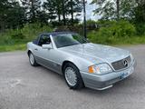 Mercedes-Benz SL 320 SL - Mercedes-Benz SL aus dem Jahr 1994