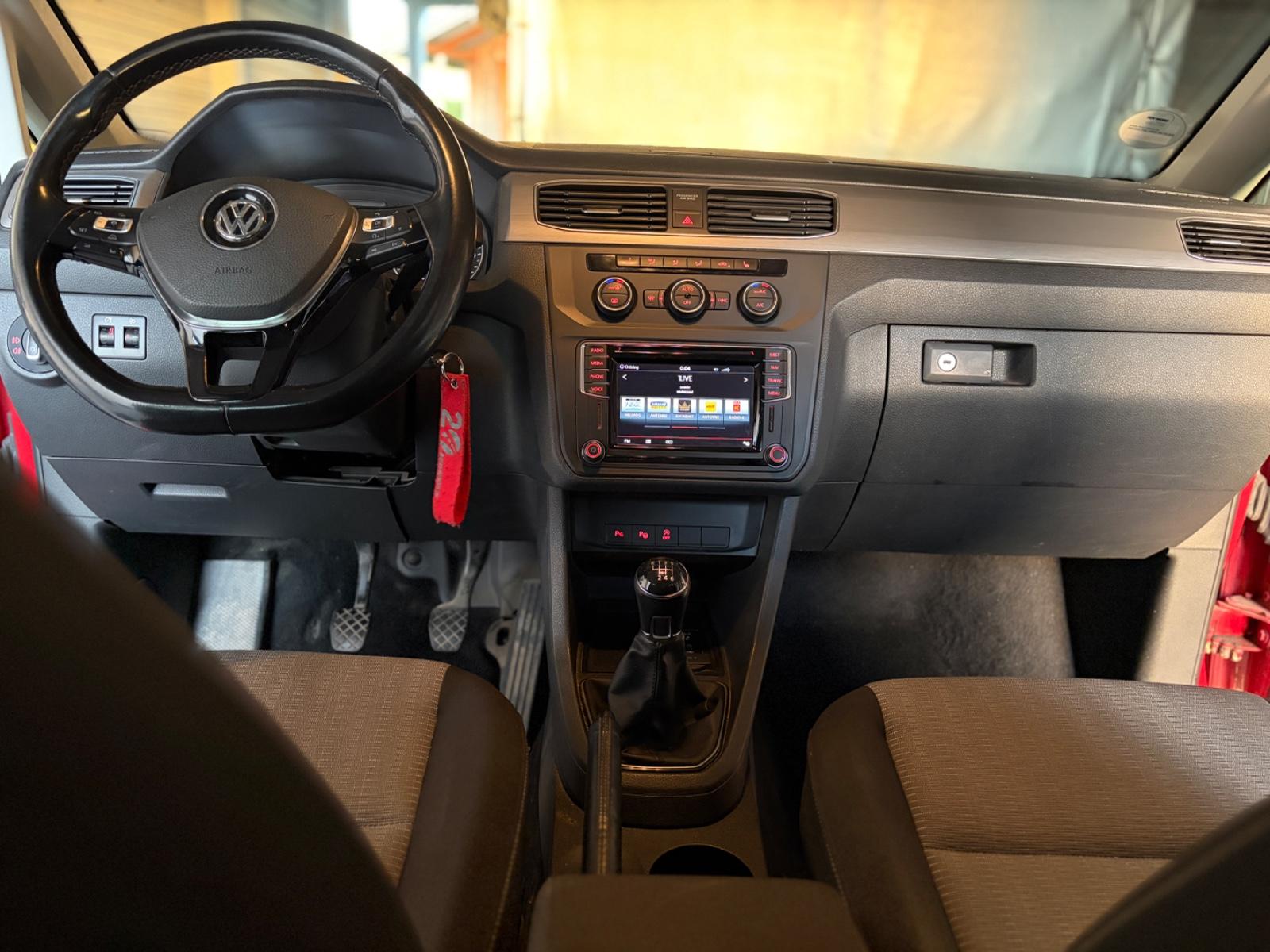 Volkswagen Comfortline 1.Hand Inspektion neu ACC Kamera AHK