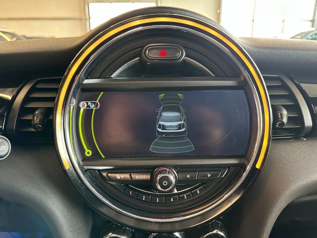 MYAUTOCENTER – Gebraucht- und Jahreswagen mit Werkstattservice in Pfaffenhofen MINI COOPER_SD *PANO*TEMPO*PDC*2-ZONEN*SPORT*