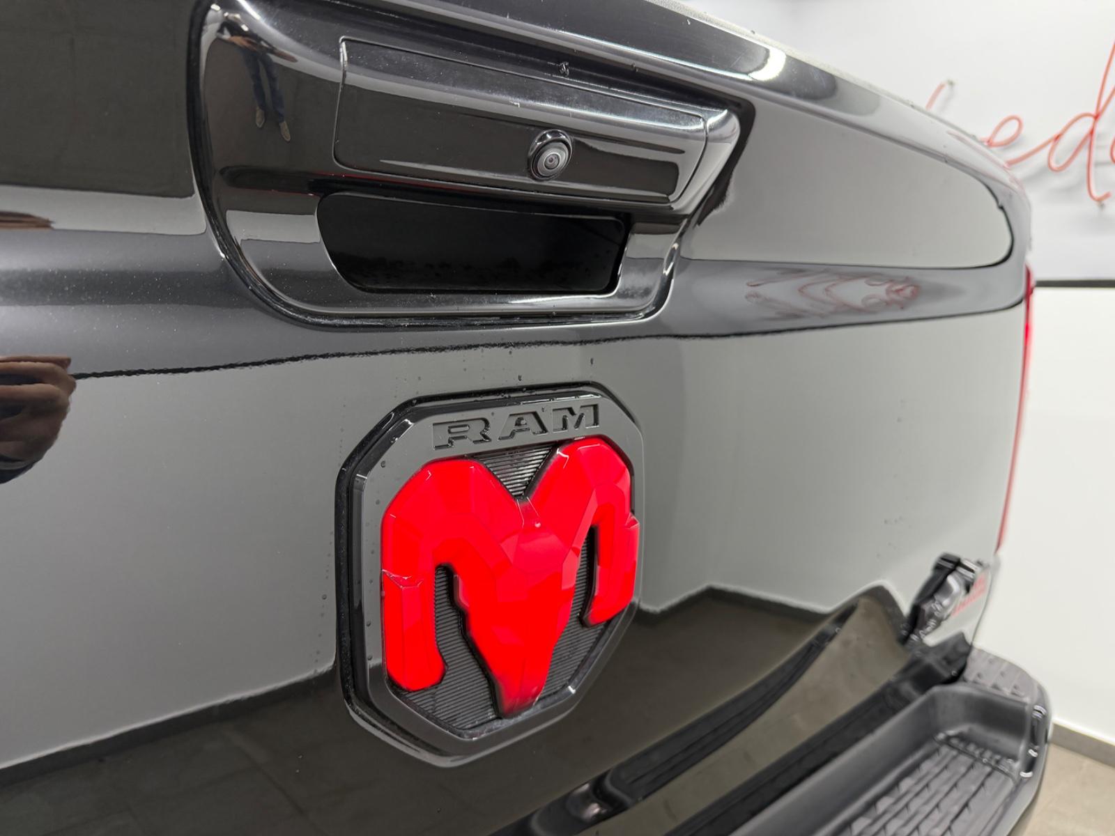 Dodge Ram 1500 5.7 V8 4X4 BigH QuadC*Lv2*Night Edition, миниатюра 12