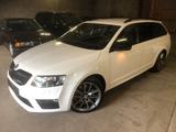 Skoda Octavia Combi RS 2.0 TSI*DSG*CANTON*AHK*DAB*LEDE - Skoda Octavia aus 2014