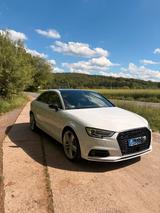 Audi A3 Limousine Sport (8VM) 1.4 TFSI 150... - Audi A3: 8v
