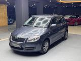 Skoda Fabia Ambiente*KLIMA*NAVI*PDC*GARANTIE*AUTOMATIK - Skoda Fabia Ambiente mit Benzin-Antrieb