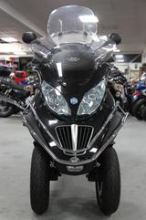 Piaggio MP3 300 LT 1.Hand fahrb. m. Autoführerschein - PIAGGIO 1