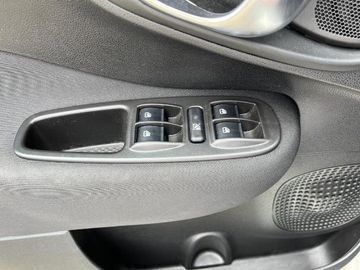 Bild 8 Fiat 500L Living Pop Star 0.9 Twin Air - NAVI - DAB -