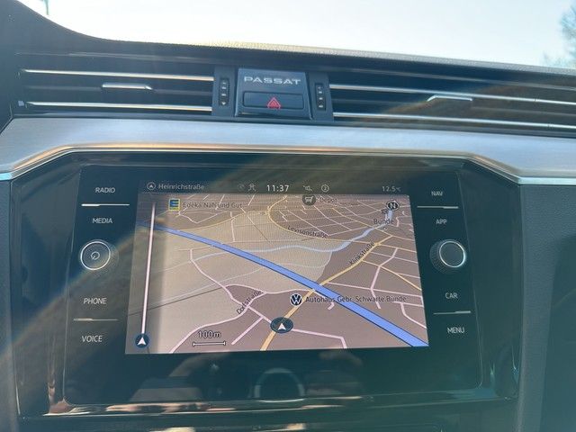 Volkswagen Passat Variant - Bild 15
