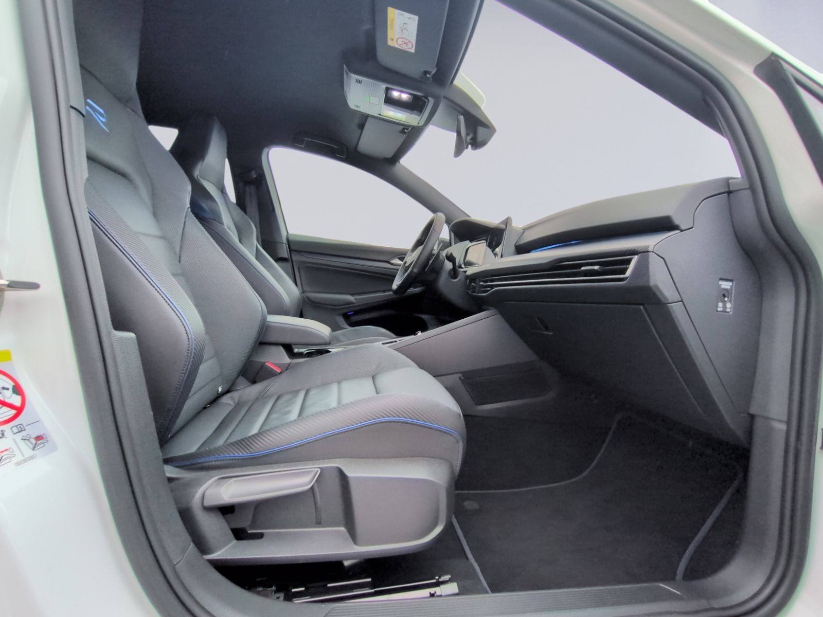 Golf VIII R Variant LEDER+Black Style+