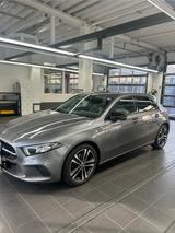 Mercedes-Benz A 180 - Kompakt PROGRESSIVE + LED + PDC + MBUX - Mercedes-Benz A 180 in Leverkusen