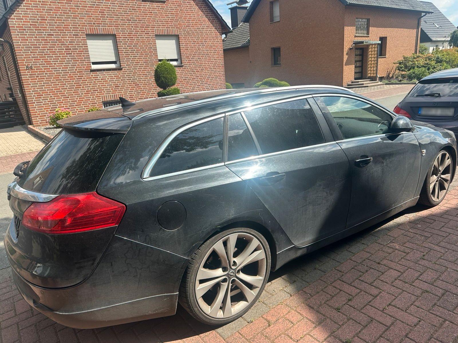 Opel Insignia 2012 — photo 8