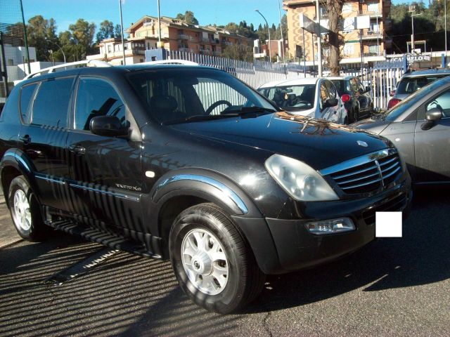 Ssangyong REXTON 2.7 XDi cat Premium