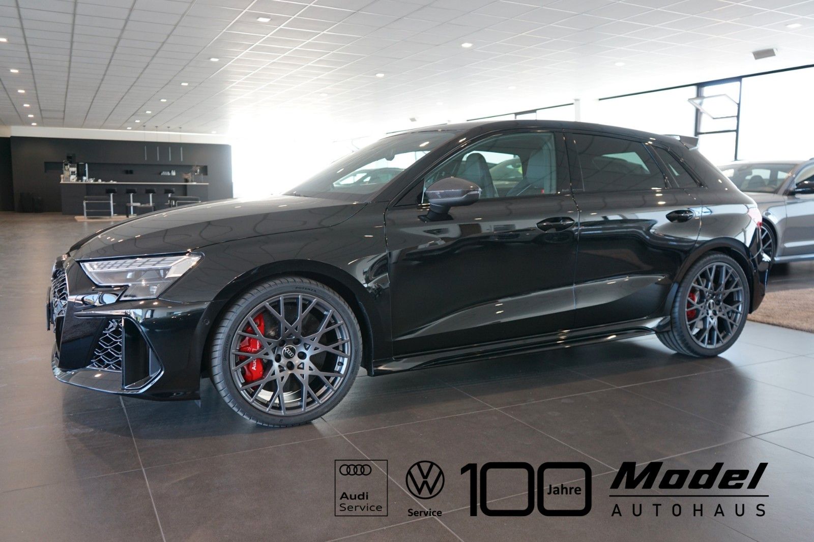 AUDI RS3 Sportback | Schalensitze | Carbon | Keramik
