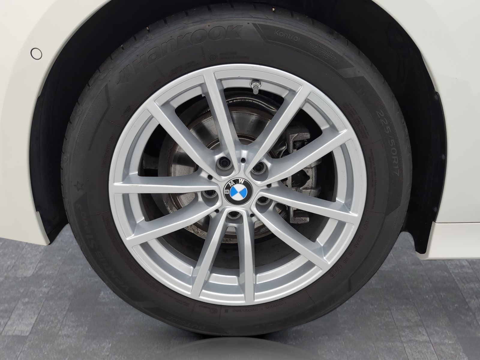BMW 318 - Bild 17