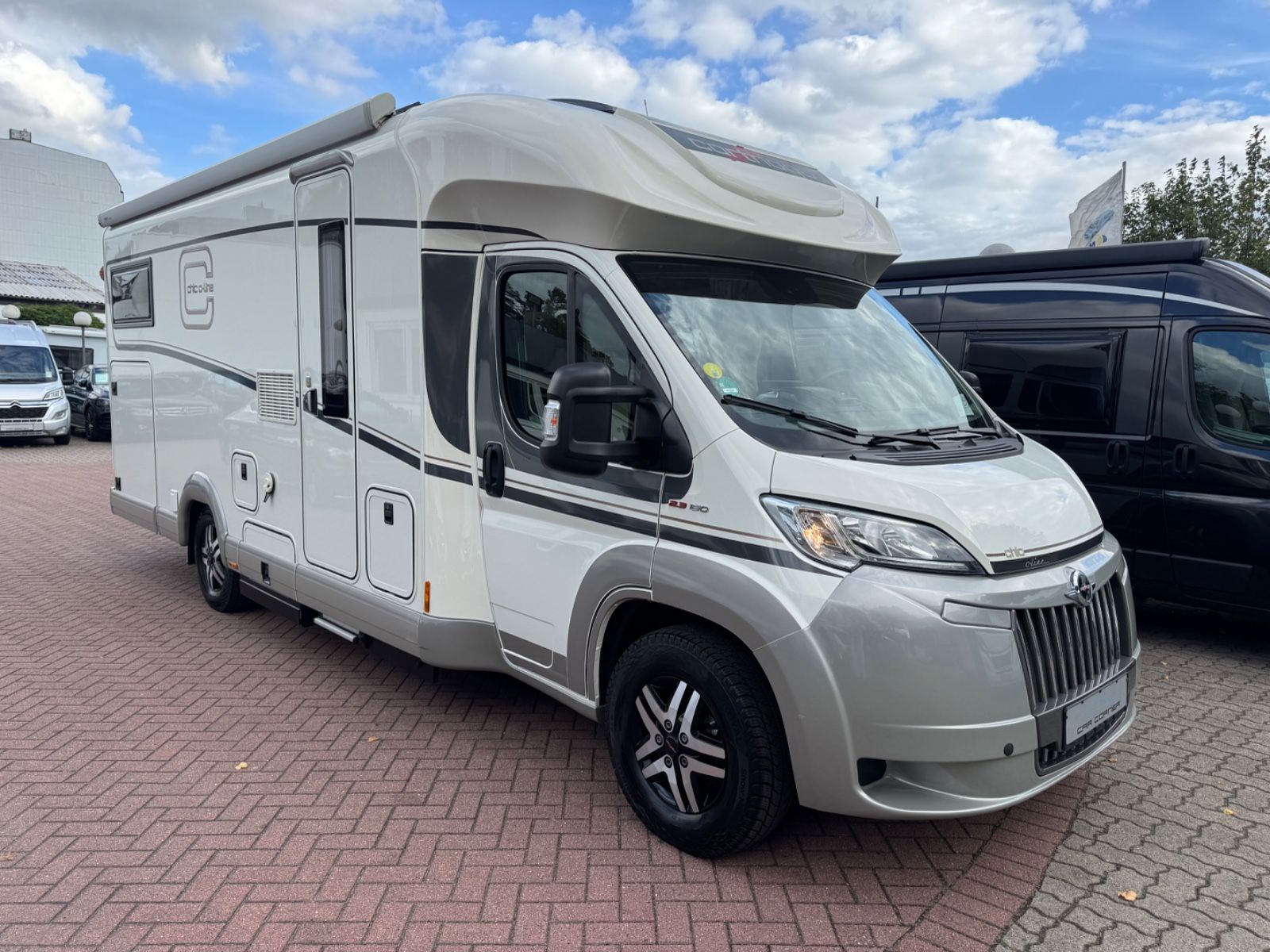 Fahrzeugabbildung Carthago CHIC C-LINE T 4.9 LE 9GT AUTOMATIK DUCATO MAXI