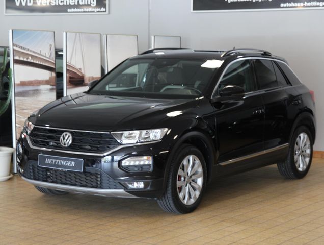 Volkswagen T-ROC Sport 1.5 TSI 6-Gang, Navi,AHK,Sitzhzg...