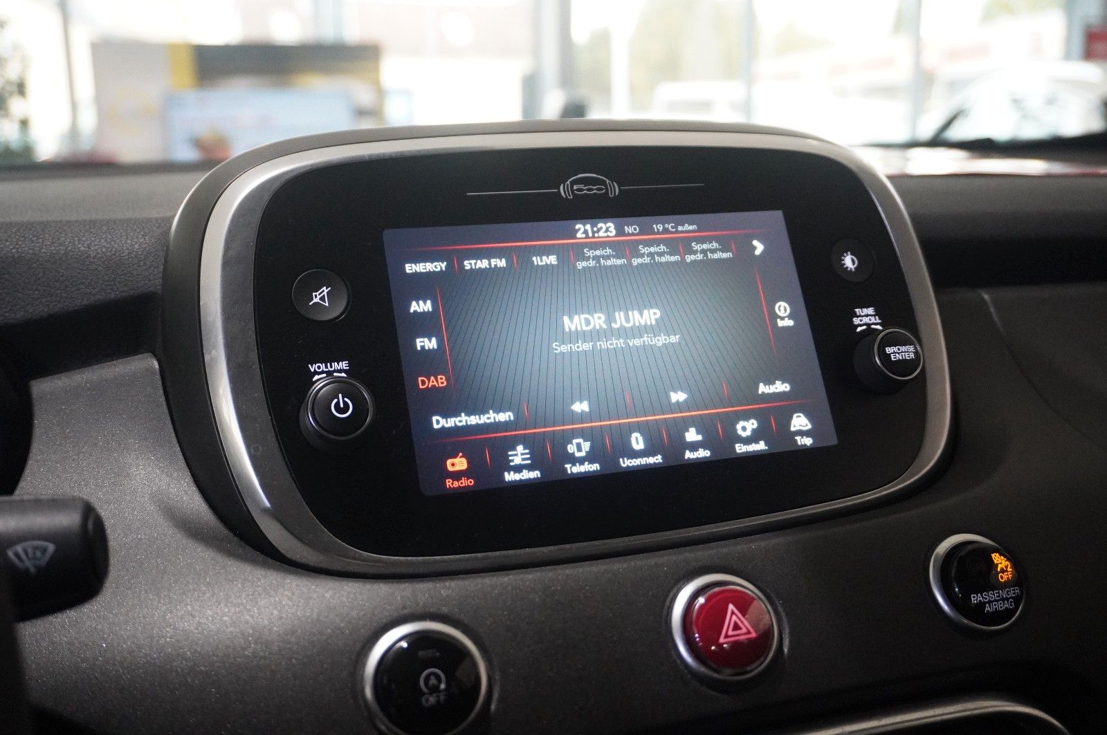 Fahrzeugabbildung Fiat 500X 1.3T CROSS DCT NAVI/LED/PDC/SPORT/TEMP/DAB+